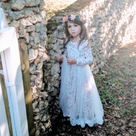 Meet your Posher, Adriel - Picture 4 of 16